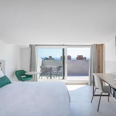 Halley Hotel & Apartments Affiliated By Melia Benidorm Buitenkant foto