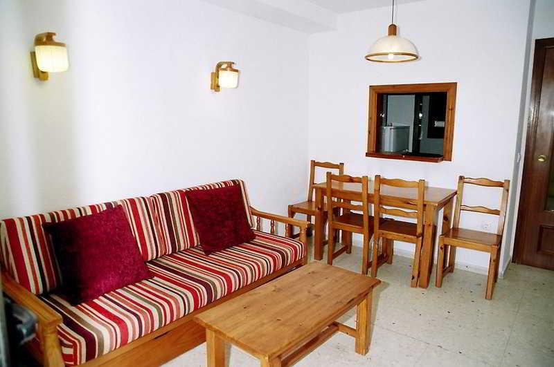 Halley Hotel & Apartments Affiliated By Melia Benidorm Buitenkant foto