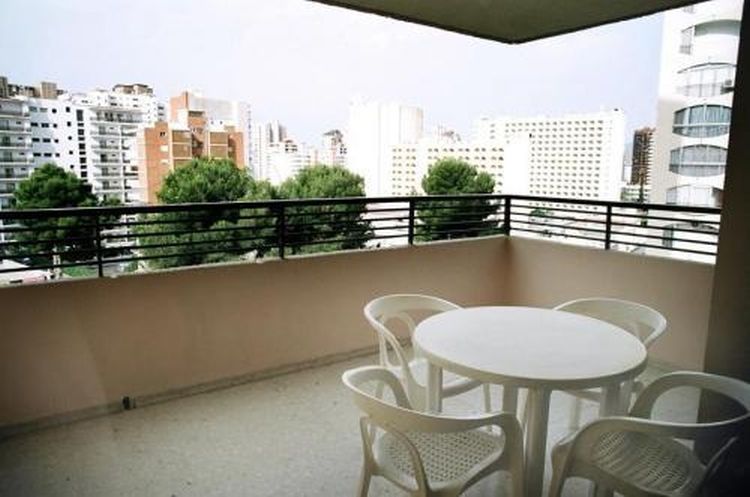 Halley Hotel & Apartments Affiliated By Melia Benidorm Buitenkant foto